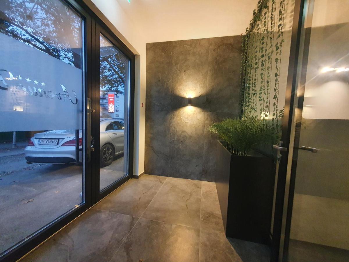 Hotel Avenue21 Zagreb Exterior foto